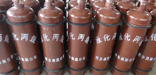 交城氣體公司告訴你氫氣瓶使用注意事項(xiàng)